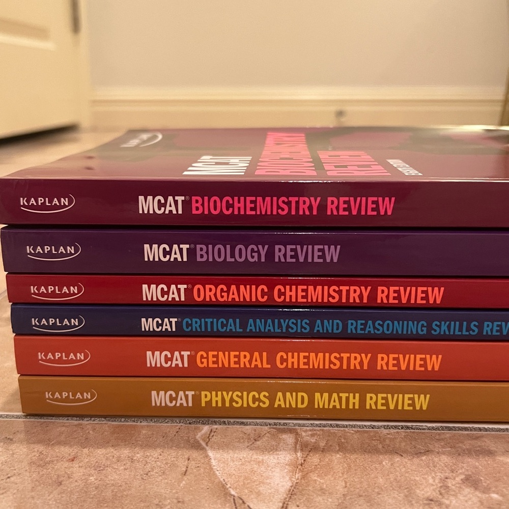 MCAT Kaplan Review- Eighth edition (6 books) NEW